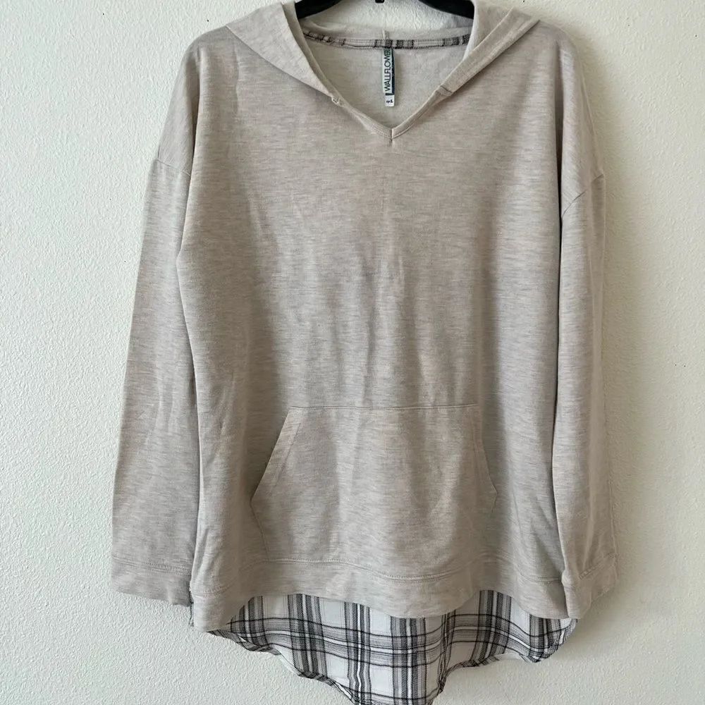 Wall Flower Hooded Long Sleeve Shirt L